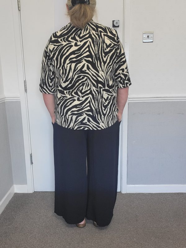New Ladies Zebra Print Pocket Lightweight Jacket One Size fits sizes 14 16 18 20 - Image 8