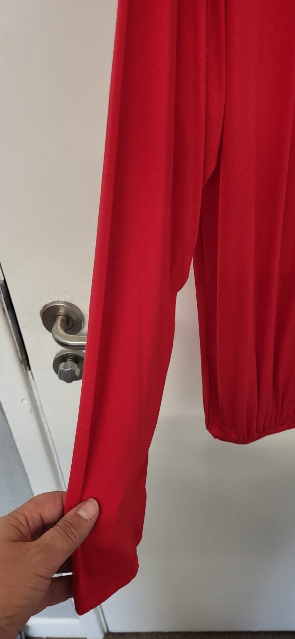 New Ladies Red Long Sleeved One size fits sizes 16 18 20 22 Plus Size - Image 5