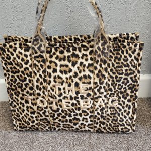 Light Brown Leopard Print Women's Tote Bag New