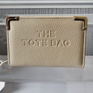 Beige tote purse
