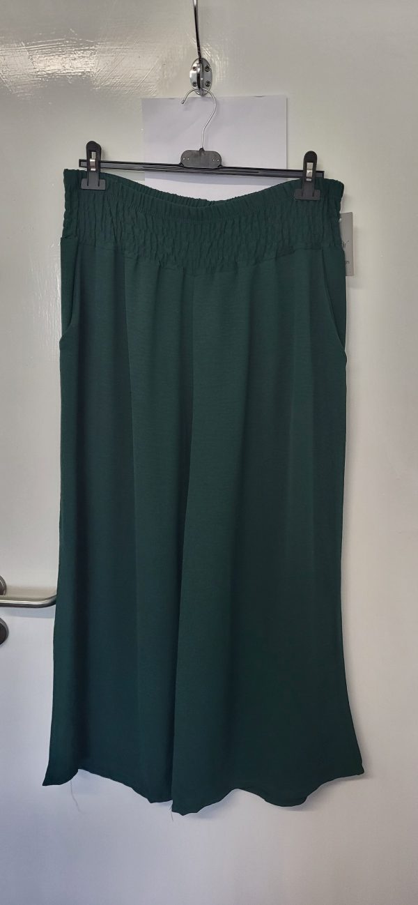 New Ladies Bottle Green Palazzo Wide Leg Trousers One size fits sizes 16 18 20 22 NON RETURNABLE - Image 2