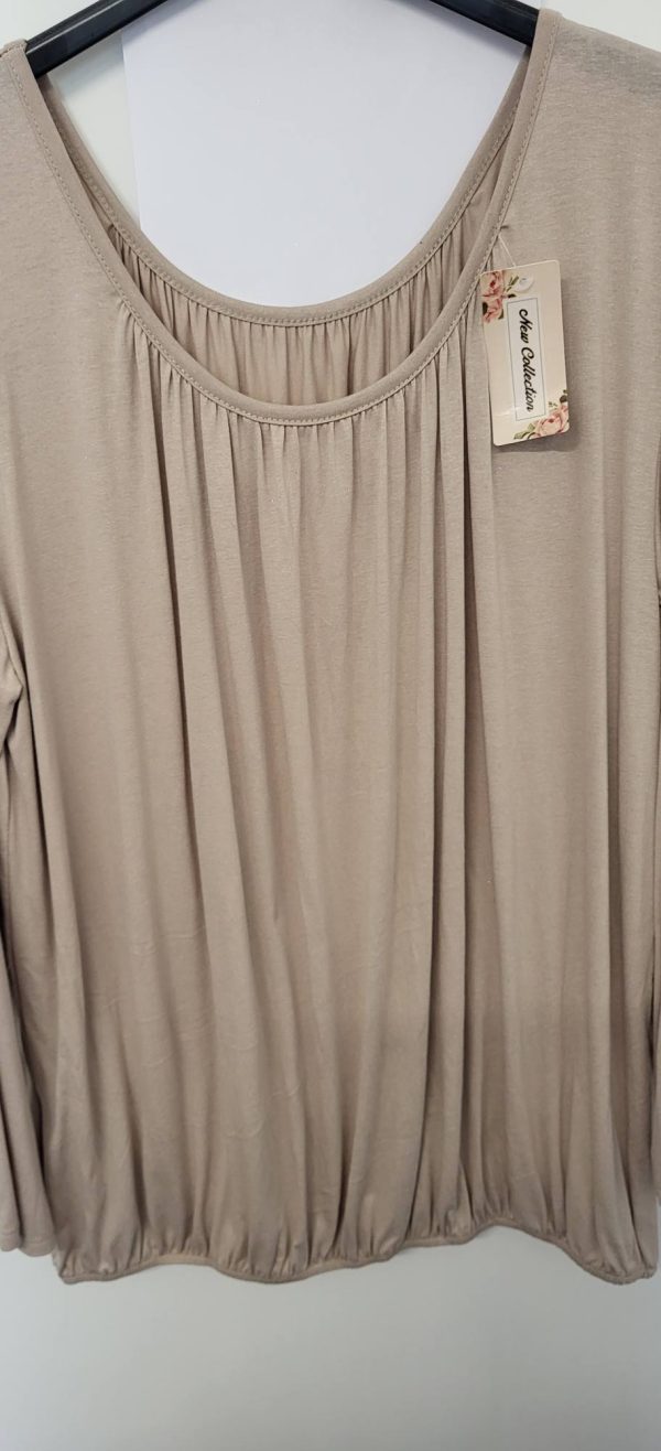 New Ladies Beige Long Sleeved One size fits sizes 16 18 20 22 Plus Size - Image 3