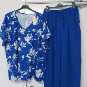 New Ladies Plus Size Royal Blue Printed 2 Piece Co Ord Set With V Neck Top & Trousers One size fits sizes 18 20 22 NON RETURNABLE