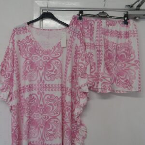 New Ladies Plus Size Pale Pink Printed 2 Piece Co Ord Set With V Neck Top & Shorts One size fits sizes 18 20 22 Non RETURNABLE