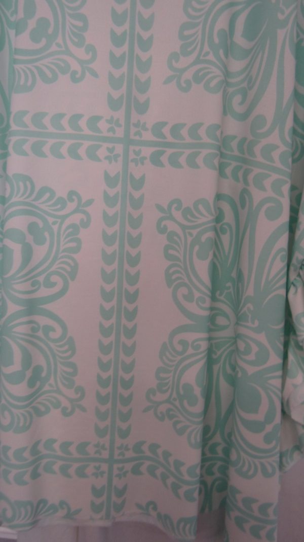 New Ladies Plus Size Mint Green Printed 2 Piece Co Ord Set With V Neck Top & Shorts One size fits sizes 18 20 22 Non RETURNABLE - Image 6