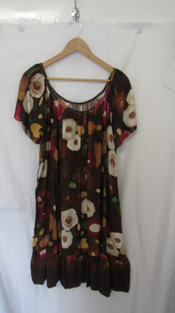 New Ladies Brown Floral Dress One Size fits sizes 18 20 22 - Image 2