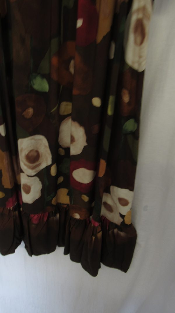 New Ladies Brown Floral Dress One Size fits sizes 18 20 22 - Image 6