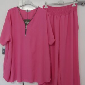 New Ladies Plus Size Cerise Pink 2 Piece Co Ord Set With V Neck Top & Trousers One size fits sizes 18 20 22 NON RETURNABLE