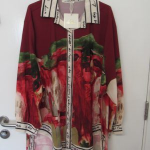 New Ladies Burgundy Print High Low Shirt One Size fits sizes 18 20 22