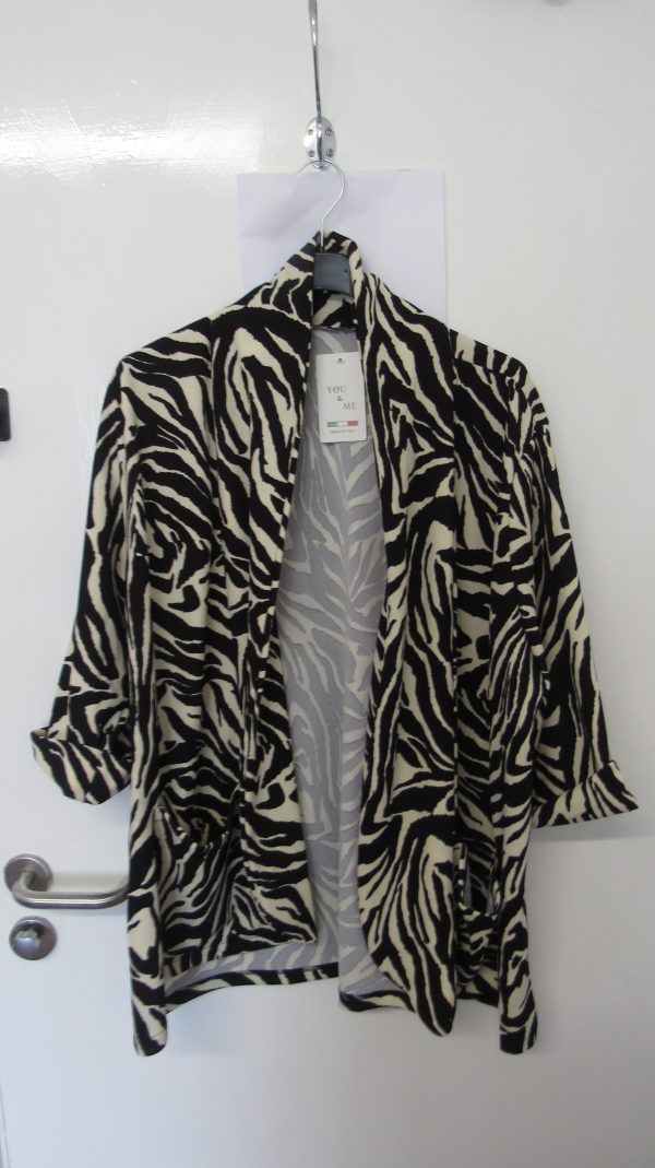 New Ladies Zebra Print Pocket Lightweight Jacket One Size fits sizes 18 20 22