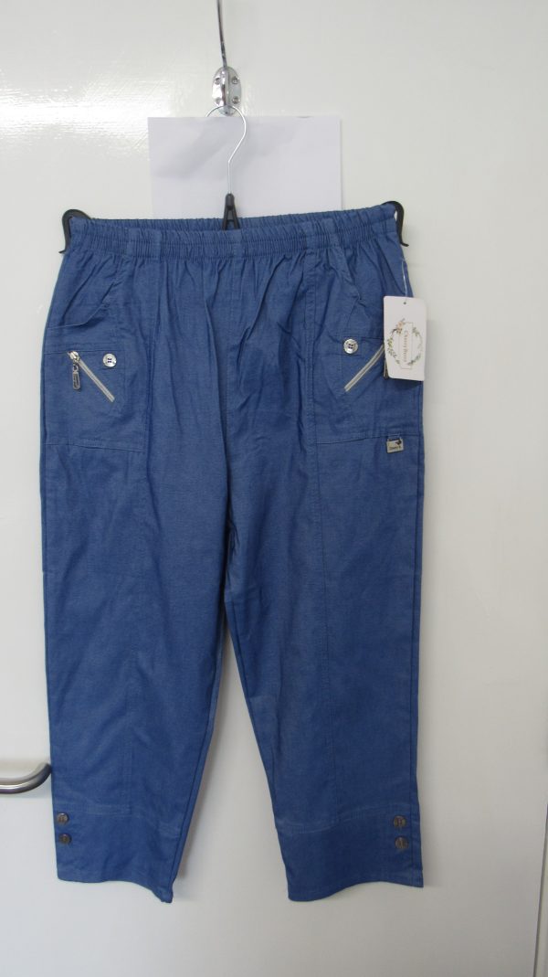 Cherry Berry Denim Blue 3/4 length stretchy trousers Size T3 UK 12 NON RETURNABLE - Image 2