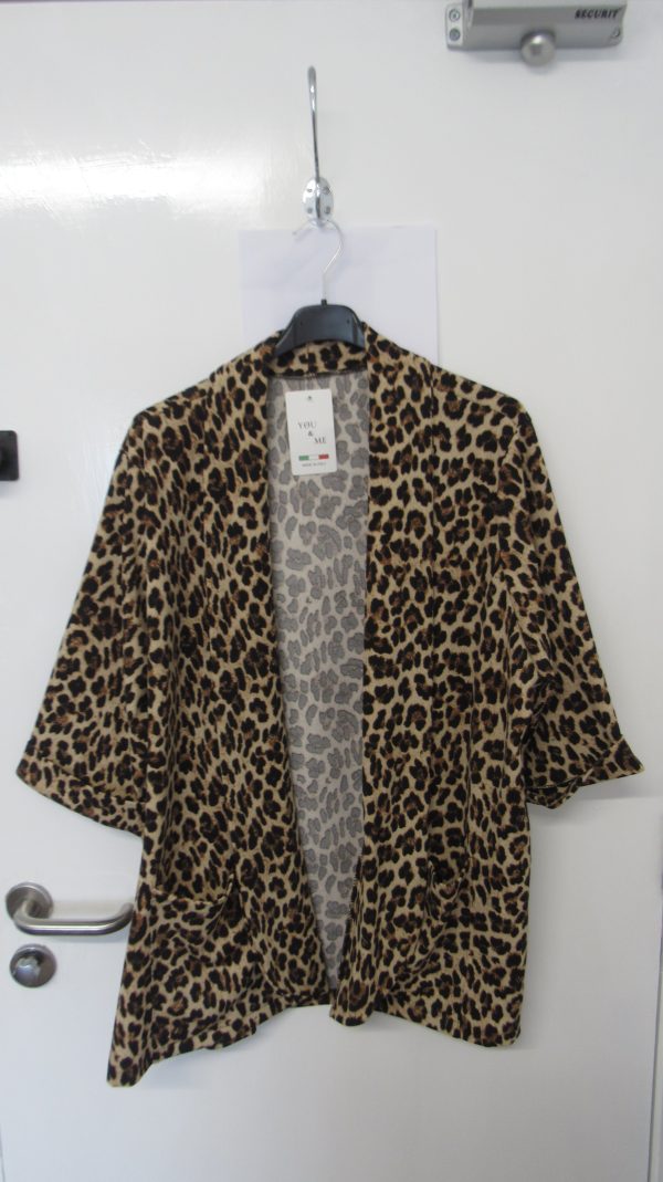 New Ladies Light Leopard Print Pocket Lightweight Jacket One Size fits sizes 18 20 22