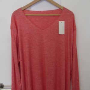 New Coral V Neck Lightweight Jumper One Size fits sizes 18 20 22
