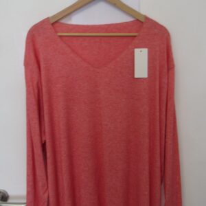 New Coral V Neck Lightweight Jumper One Size fits sizes 18 20 22