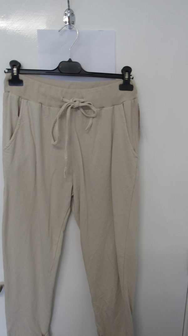 New Ladies Plain Joggers Beige One Size fits sizes 10 12 14 16 Size 1 - Image 3