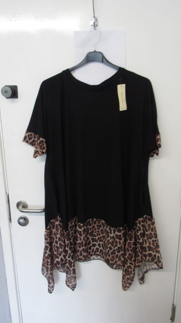 New Black with Animal Print Trim Tunic Top One Size fits sizes 18 20 22 - Image 2