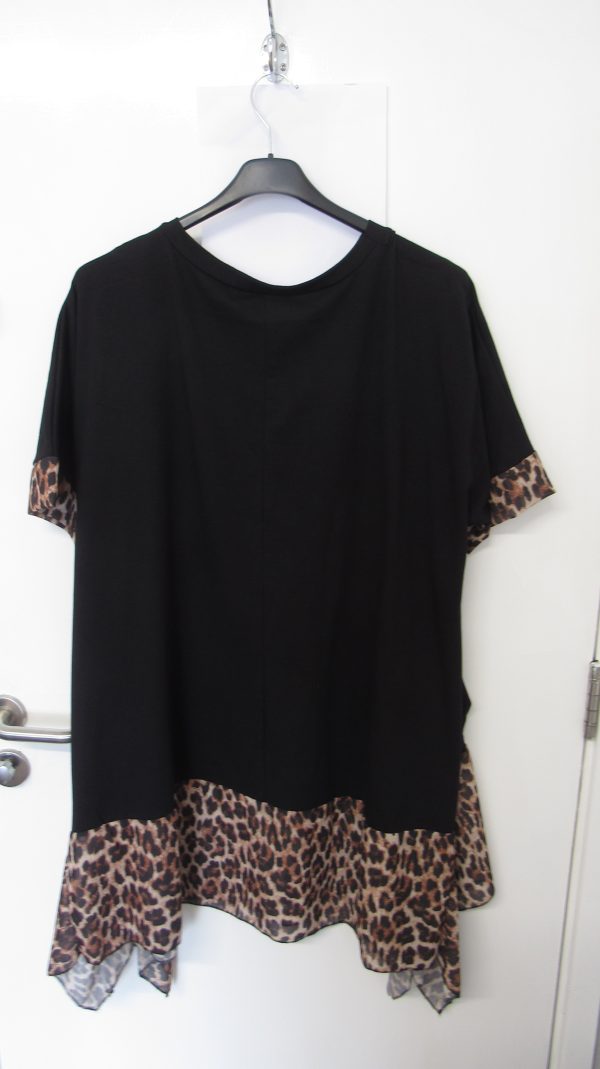 New Black with Animal Print Trim Tunic Top One Size fits sizes 18 20 22 - Image 7