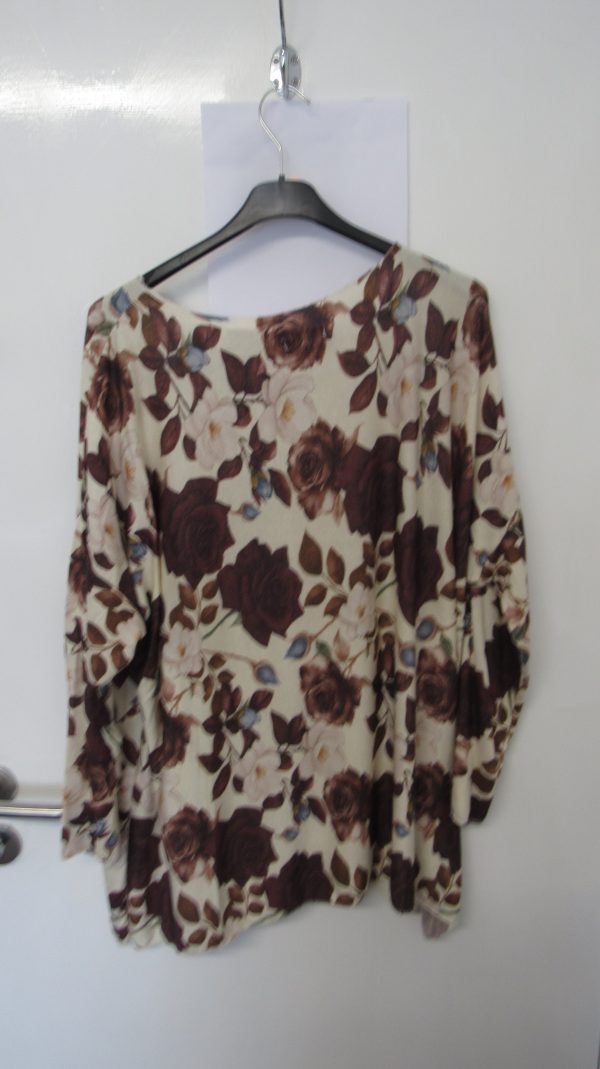 New Ladies Beige with Brown Floral Lightweight Jumper One Size fits sizes 16 18 20 22 - Image 4