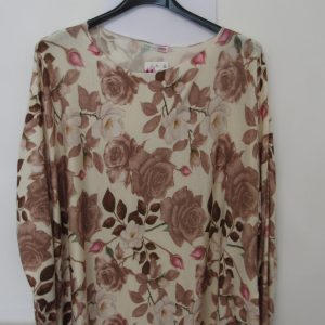 New Ladies Beige with Pink Floral Lightweight Jumper One Size fits sizes 16 18 20 22