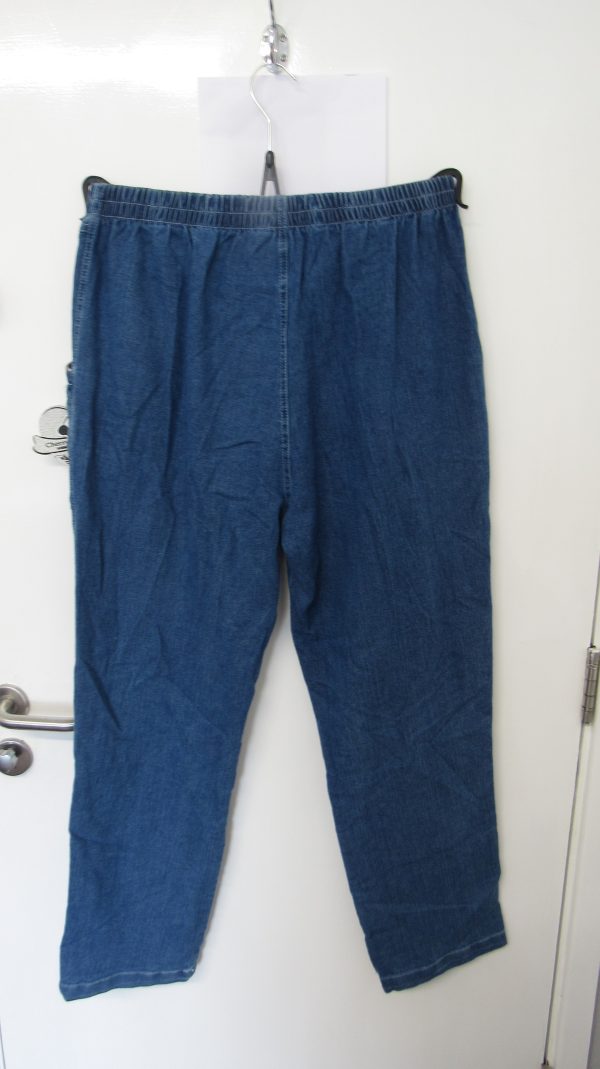 Cherry Berry Full Length Denim Blue Jeans T6 Size 18 - Image 6