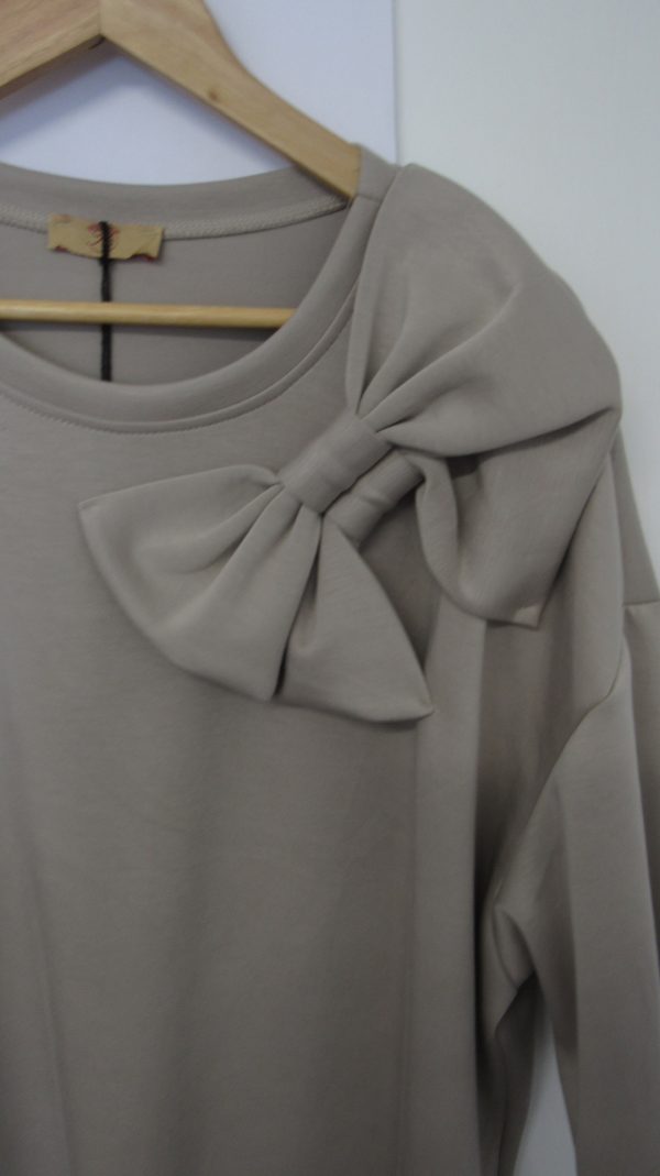 New Ladies Taupe Bow Tunic Top One Size fits sizes 18 20 22 24 - Image 3