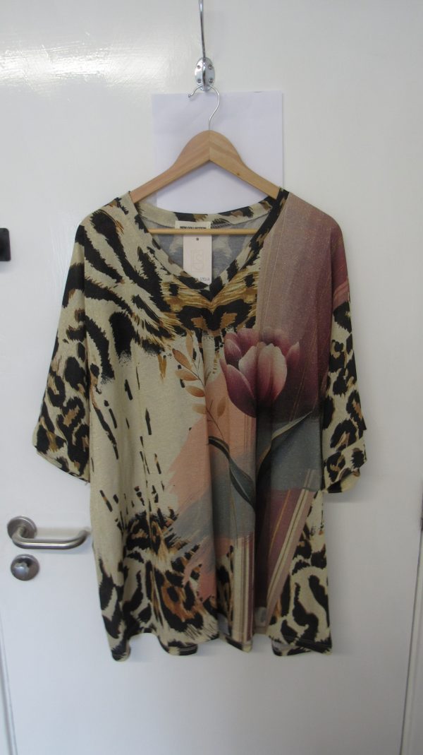 New Ladies V Neck Tulip Tunic Top One Size fits sizes 18 20 22 24 - Image 2