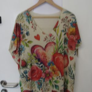 New Ladies Heart V Neck Lightweight Jumper Top One Size fits sizes 18 20 22