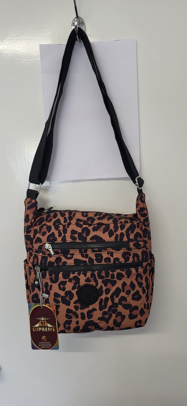 NEW Dark Brown Leopard Print Shoulder Strap Cross Body Zip Bag - Image 6
