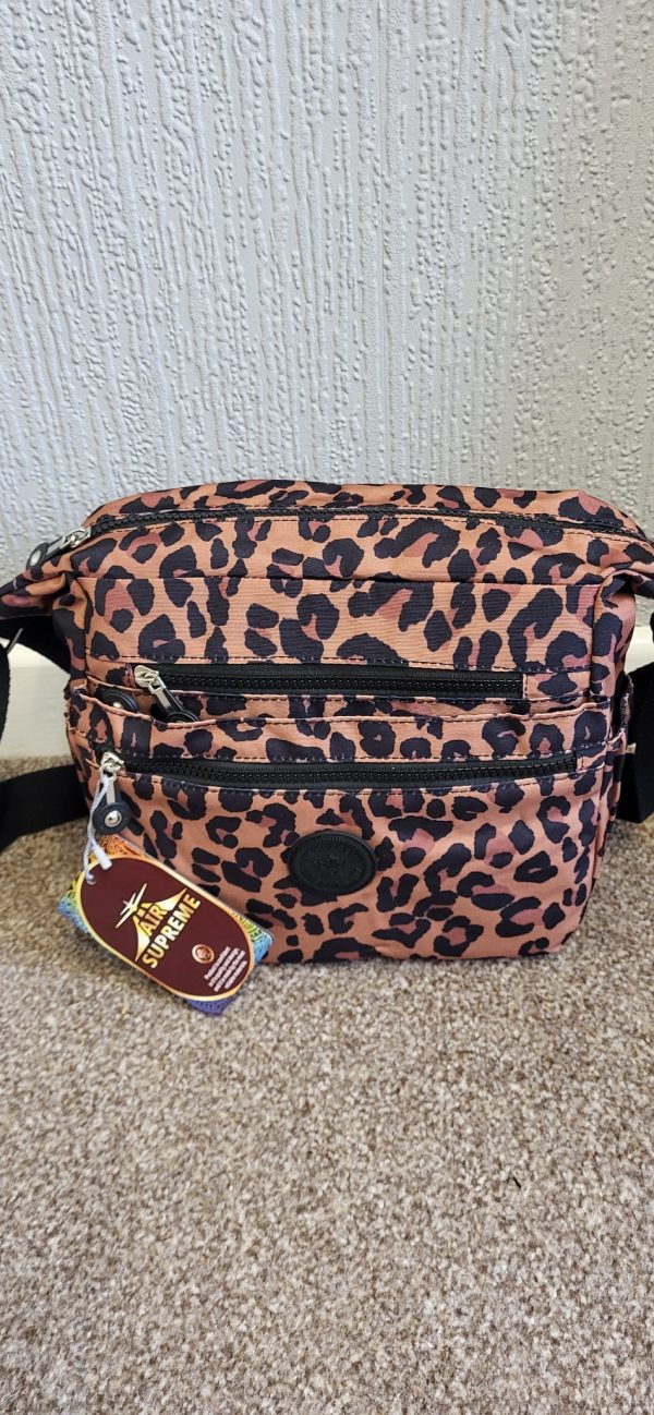 NEW Dark Brown Leopard Print Shoulder Strap Cross Body Zip Bag - Image 2