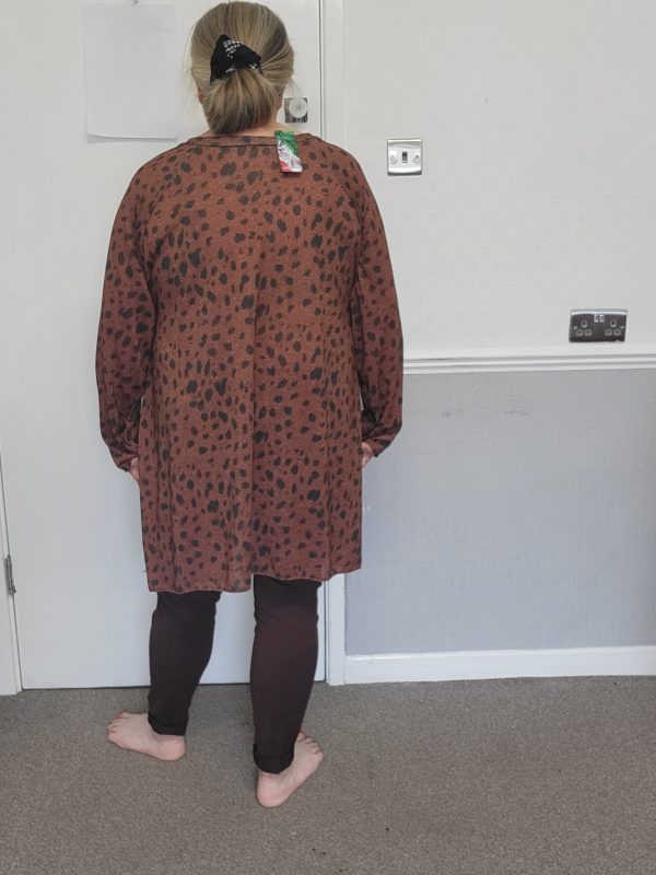 New Ladies Brown Animal Print Sparkle Tunic Top One Size fits sizes 18 20 22 24 - Image 7