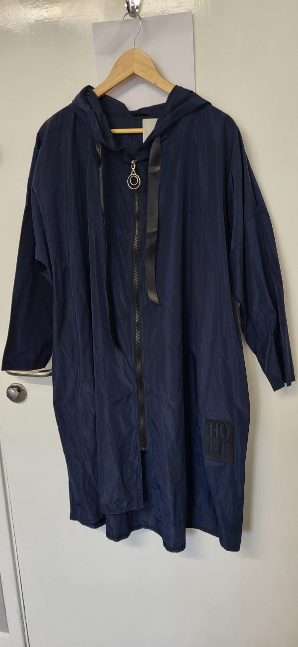 New Ladies Navy Blue Hope Plus Size Mac One size fits sizes 18 20 22 - Image 3