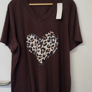 New Ladies Women Brown Heart V Neck T-shirt One Size Fits 18 20 22