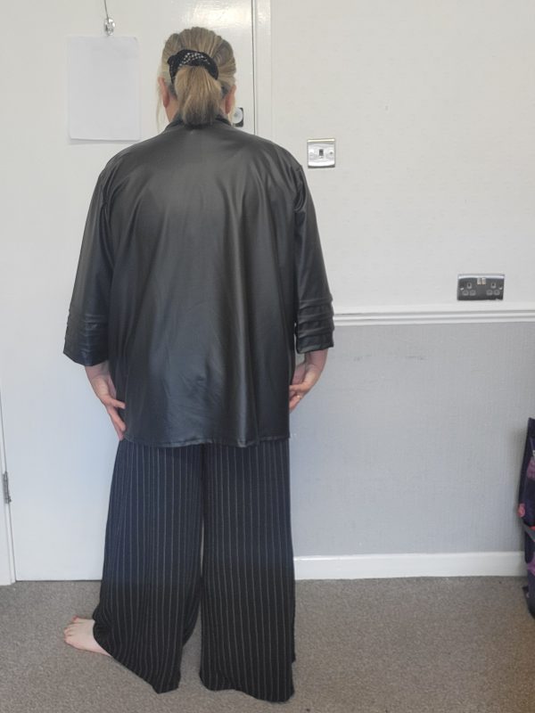 New Ladies Black Pin Stripe Wide Leg Trousers One Size fits sizes 18 20 22 24 - Image 8