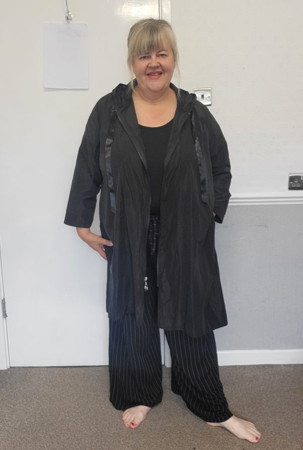 New Ladies Black Hope Plus Size Mac One size fits sizes 18 20 22 - Image 5