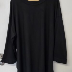 New Ladies Black Soft Jumper One Size fits sizes 18 20 22 24