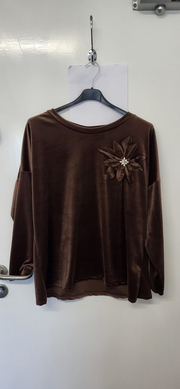 New Ladies Brown Flower Velour 2 piece set One Size fits sizes 14 16 18 20 - Image 4