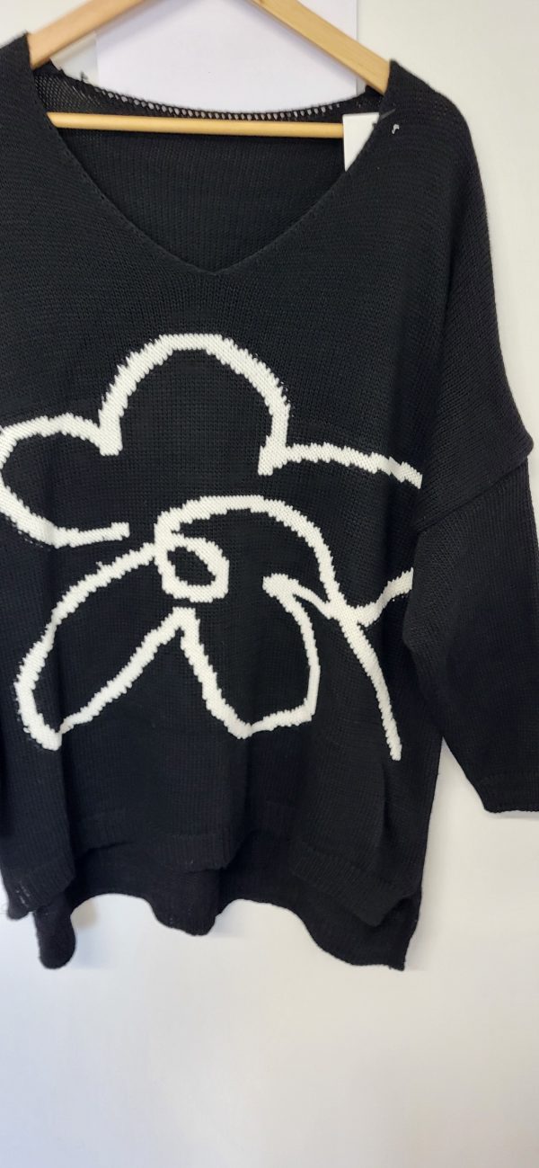 New Ladies Black Flower Jumper One Size fits sizes 18 20 22 24 - Image 2