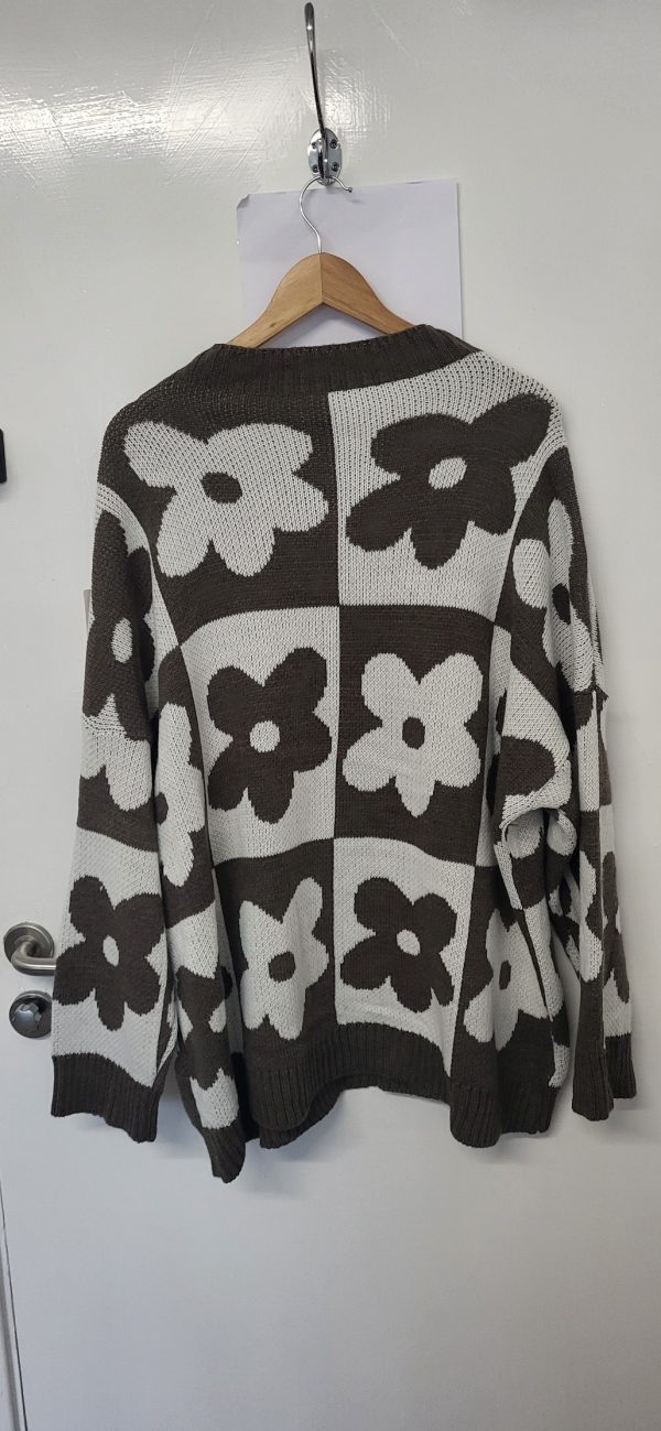New Ladies Mocha Flower Jumper One Size fits sizes 18 20 22 - Image 5