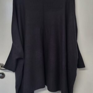 Charcoal Grey Ladies Batwing Tassel Poncho One size fits sizes 18 20 22 24 26 NON RETURNABLE