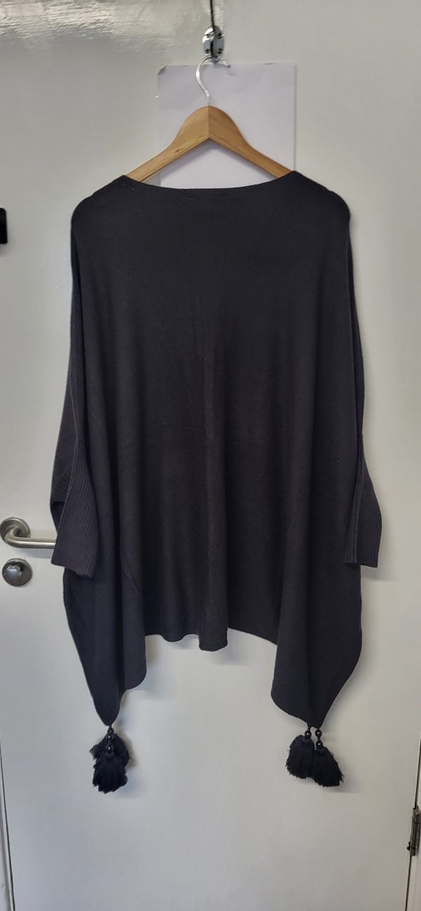 Charcoal Grey Ladies Batwing Tassel Poncho One size fits sizes 18 20 22 24 26 - Image 7