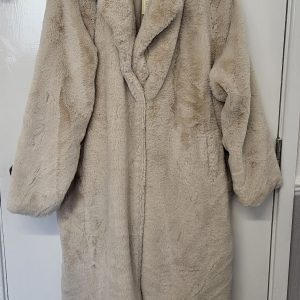 New Ladies Beige Fur Type Coat Size XL/XXL