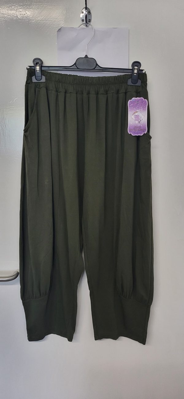NEW Ladies Womens Khaki Green Jersey 3/4 Length cuff bottom Trousers One size fits sizes 16 18 20 22