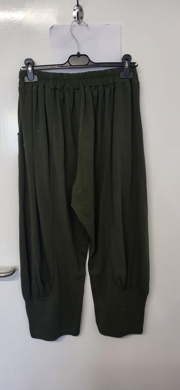 NEW Ladies Womens Khaki Green Jersey 3/4 Length cuff bottom Trousers One size fits sizes 16 18 20 22 - Image 5