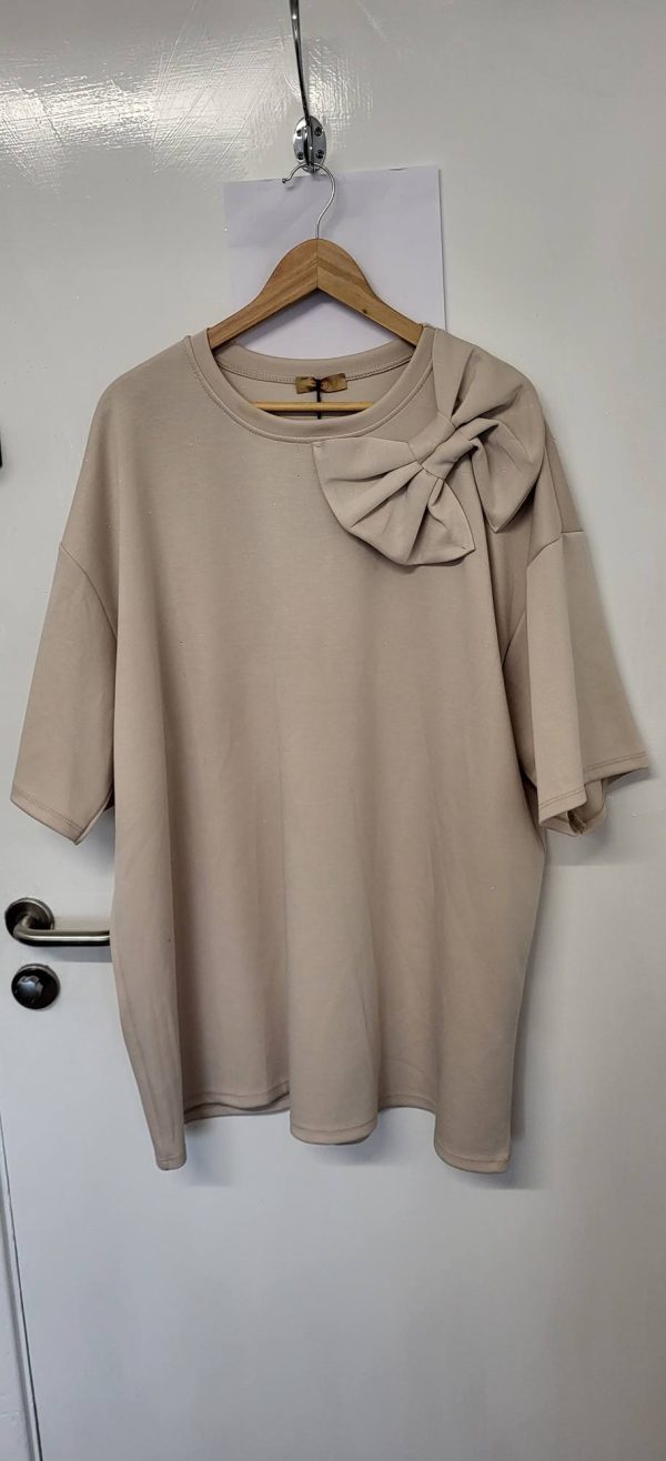 New Ladies Light Beige Bow Tunic Top One Size fits sizes 18 20 22 24