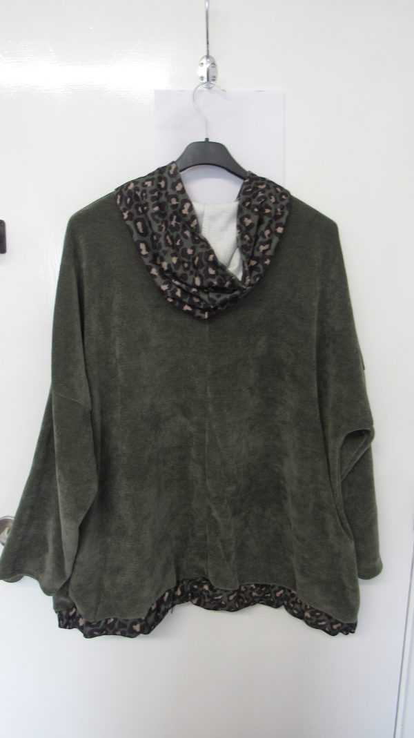 New Ladies Khaki Mickey Mouse Tunic Top Chanelle One Size fits sizes 18 20 22 24 - Image 5