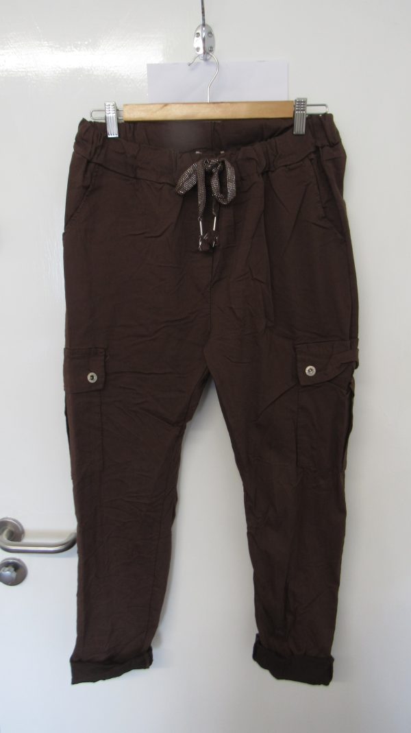 NEW Ladies Chocolate Brown Stretchy Crinkle CARGO Magic Trousers One Size Fits 16 18 20 22 Size 2 - Image 2
