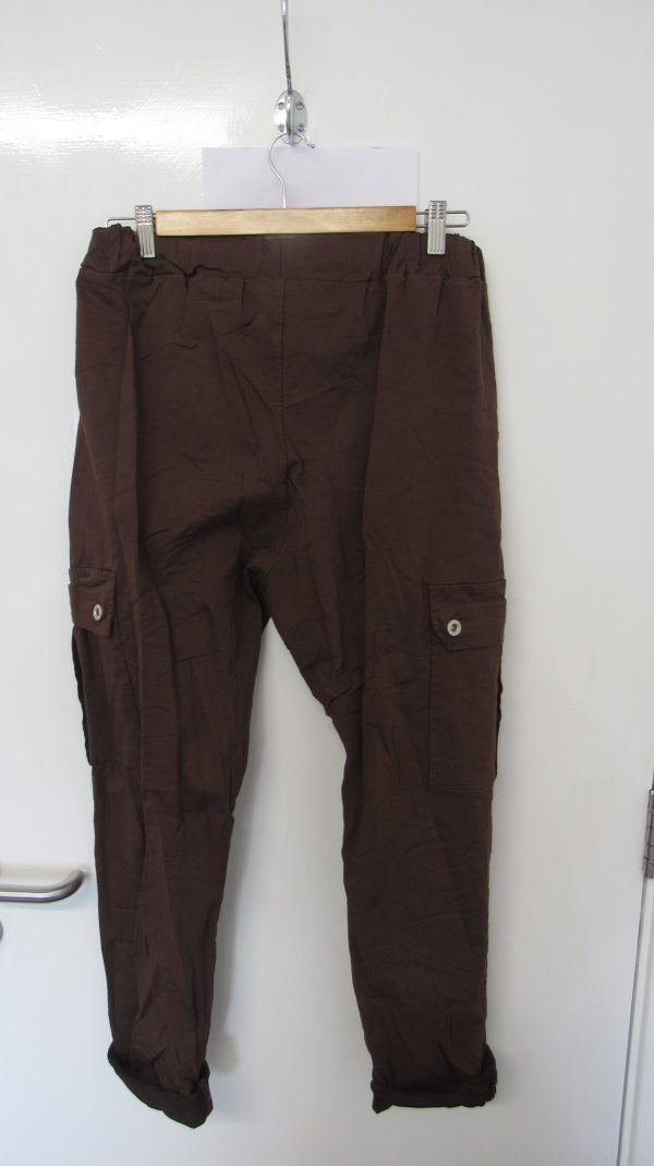 NEW Ladies Chocolate Brown Stretchy Crinkle CARGO Magic Trousers One Size Fits 16 18 20 22 Size 2 - Image 4