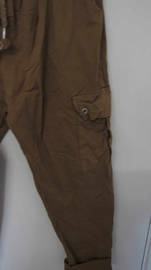 NEW Ladies Tan Stretchy Crinkle CARGO Magic Trousers One Size Fits 16 18 20 22 Size 2 - Image 3