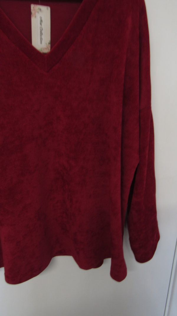 New Red V Neck Soft Chanelle Jumper One Size fits sizes 18 20 22 - Image 3