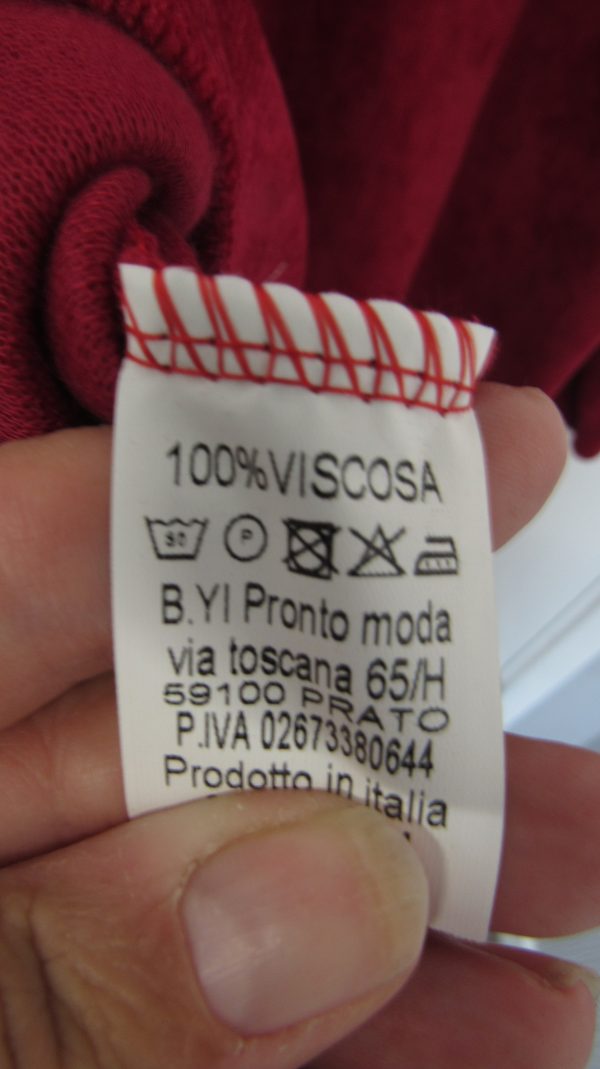 New Red V Neck Soft Chanelle Jumper One Size fits sizes 18 20 22 - Image 5